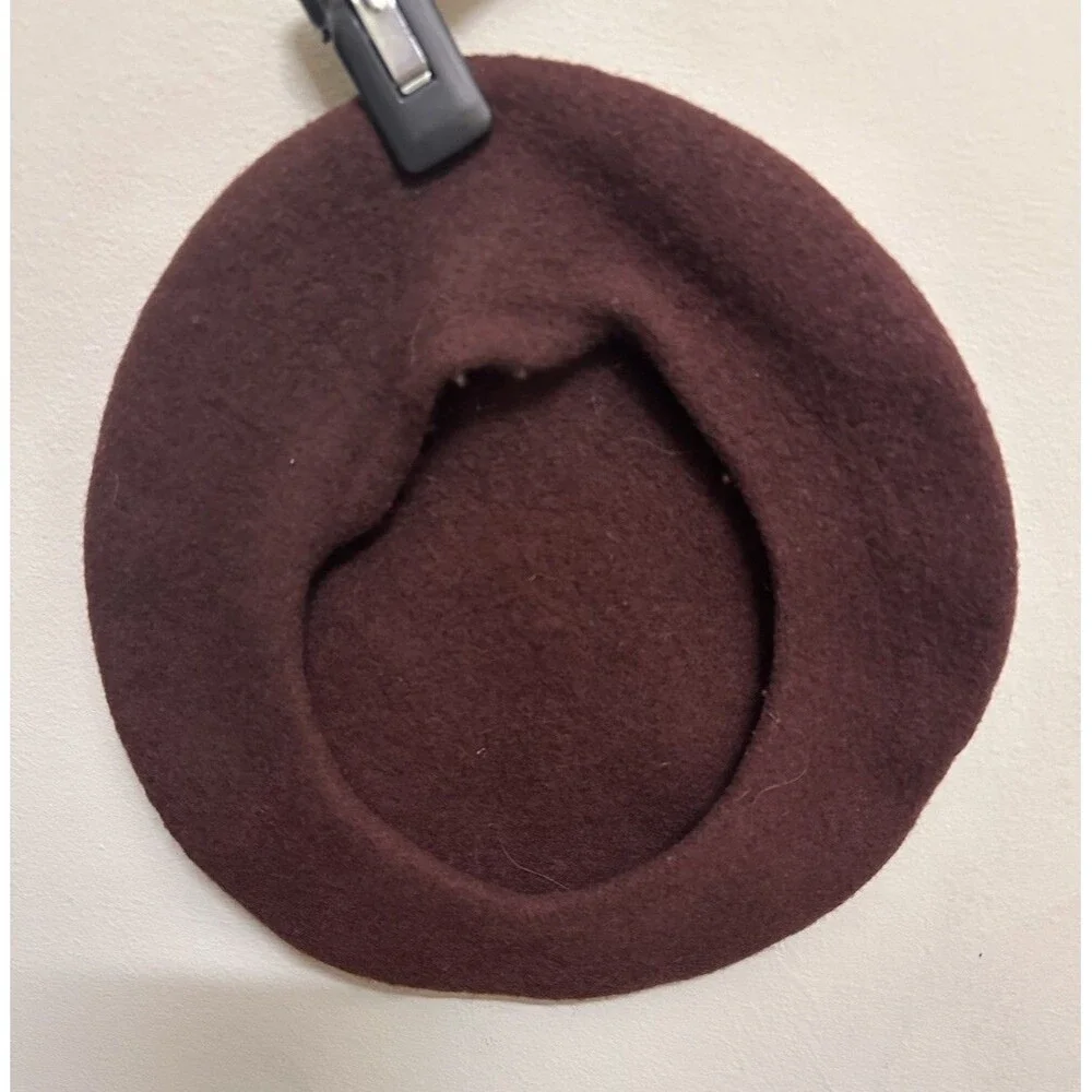 Arlin Beret Hat Women One Size Brown Maroon 100% Wool Fifth Avenue Vintage